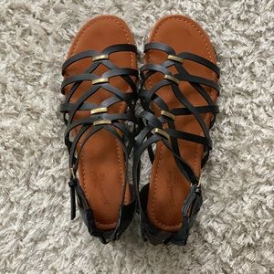 Universal Threads Grecian Sandals
